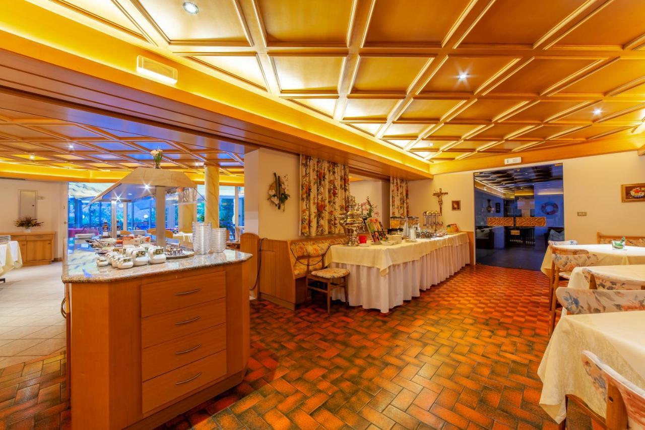 Fruehstuecks-Hotel Olympia Tirolo Zewnętrze zdjęcie