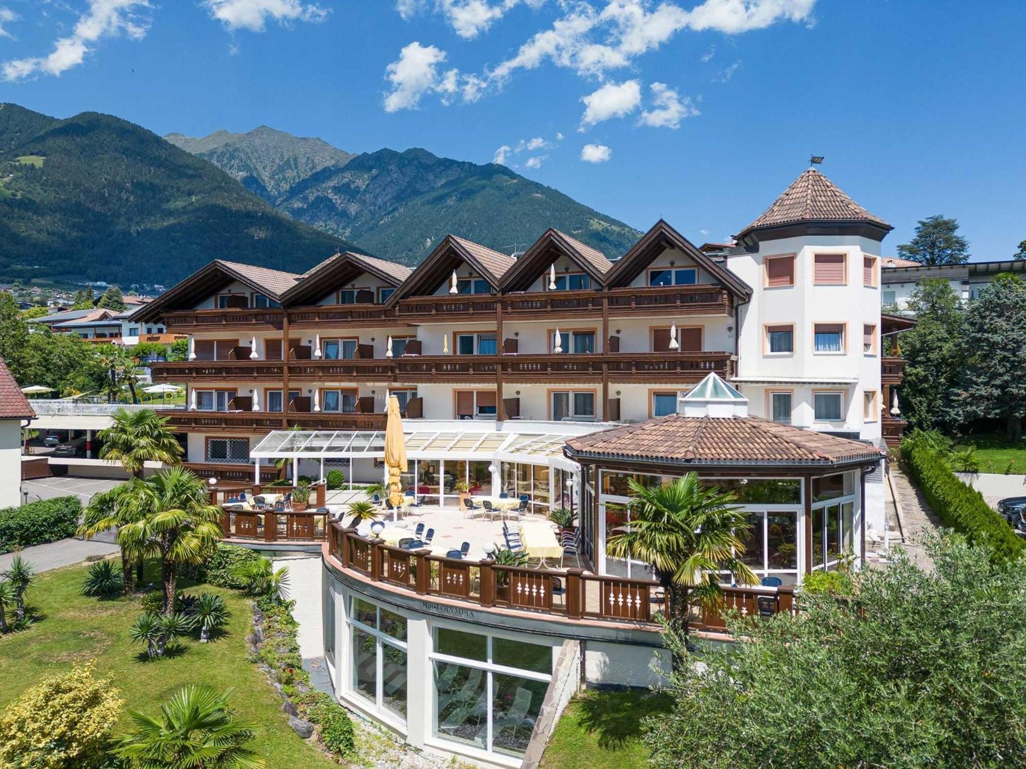 Fruehstuecks-Hotel Olympia Tirolo Zewnętrze zdjęcie