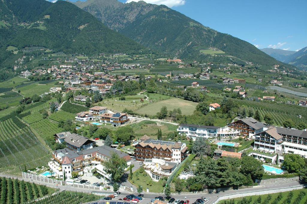 Fruehstuecks-Hotel Olympia Tirolo Zewnętrze zdjęcie