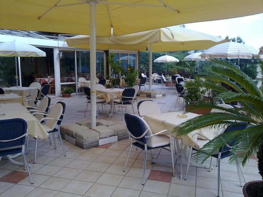 Fruehstuecks-Hotel Olympia Tirolo Zewnętrze zdjęcie